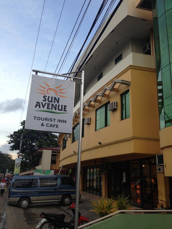 Sun Avenue Tourist Inn&Cafe Tagbilaran Extérieur photo