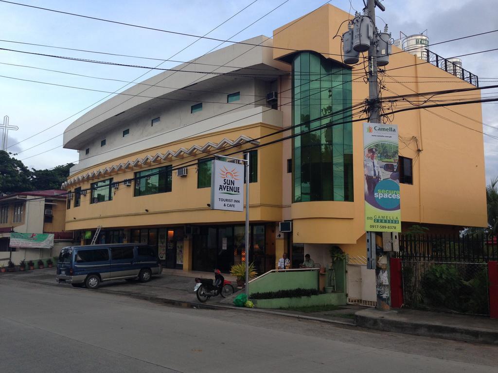 Sun Avenue Tourist Inn&Cafe Tagbilaran Extérieur photo