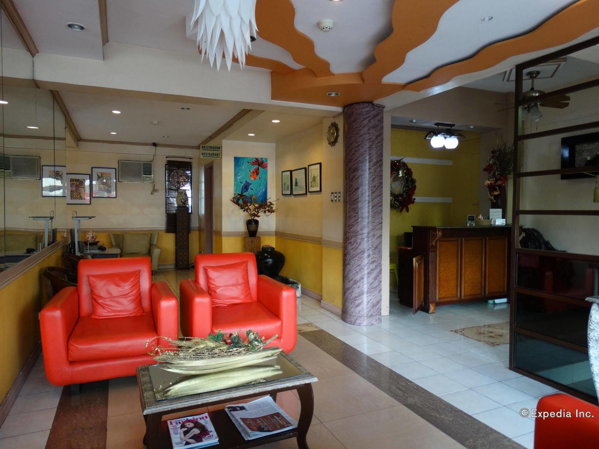 Sun Avenue Tourist Inn&Cafe Tagbilaran Extérieur photo